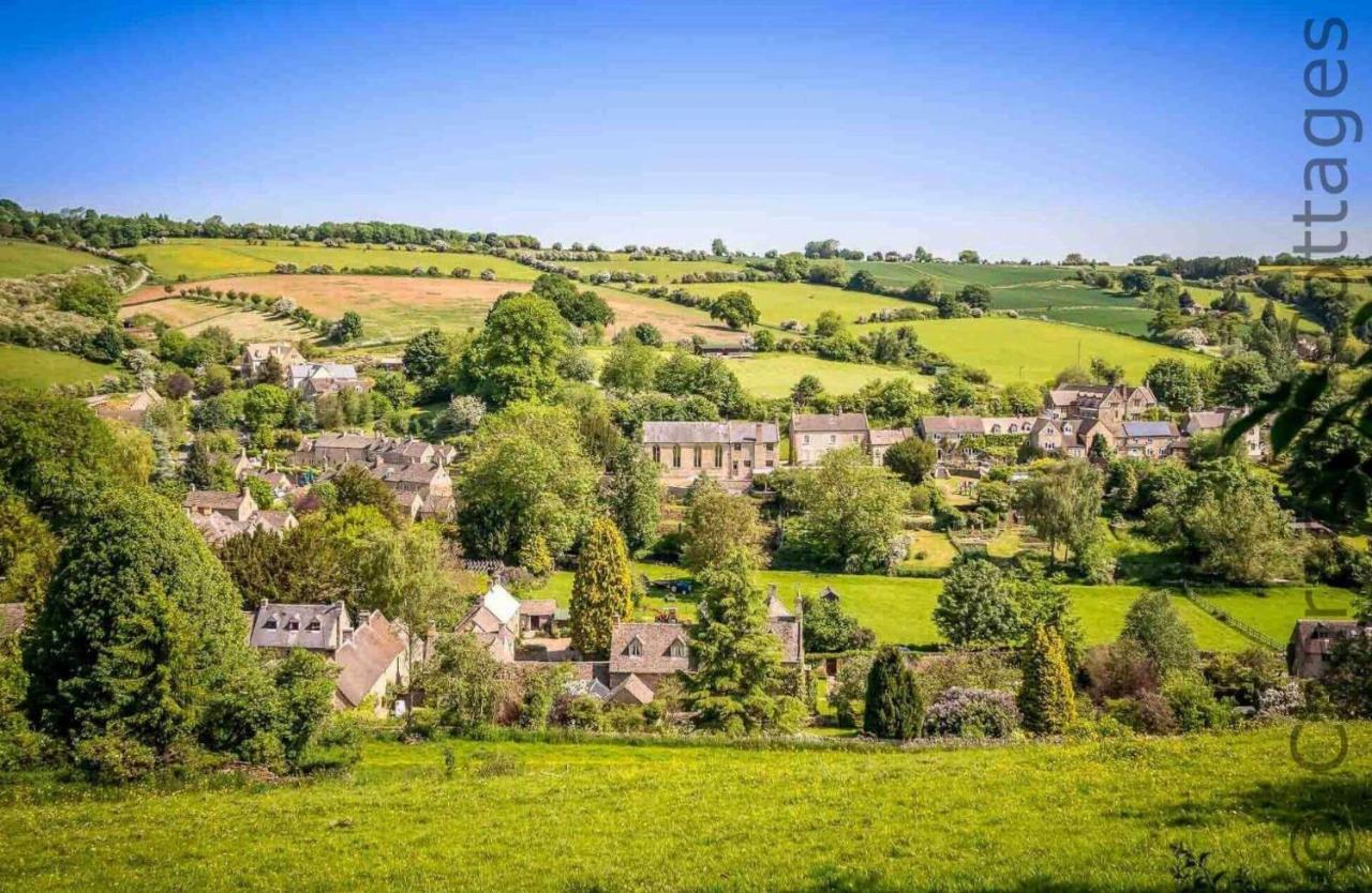 Vila Flynn'S Barn Aylworth Exteriér fotografie
